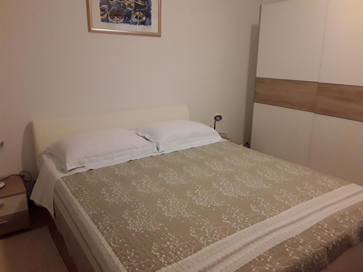 Apartments Liliana Pula Ngoại thất bức ảnh