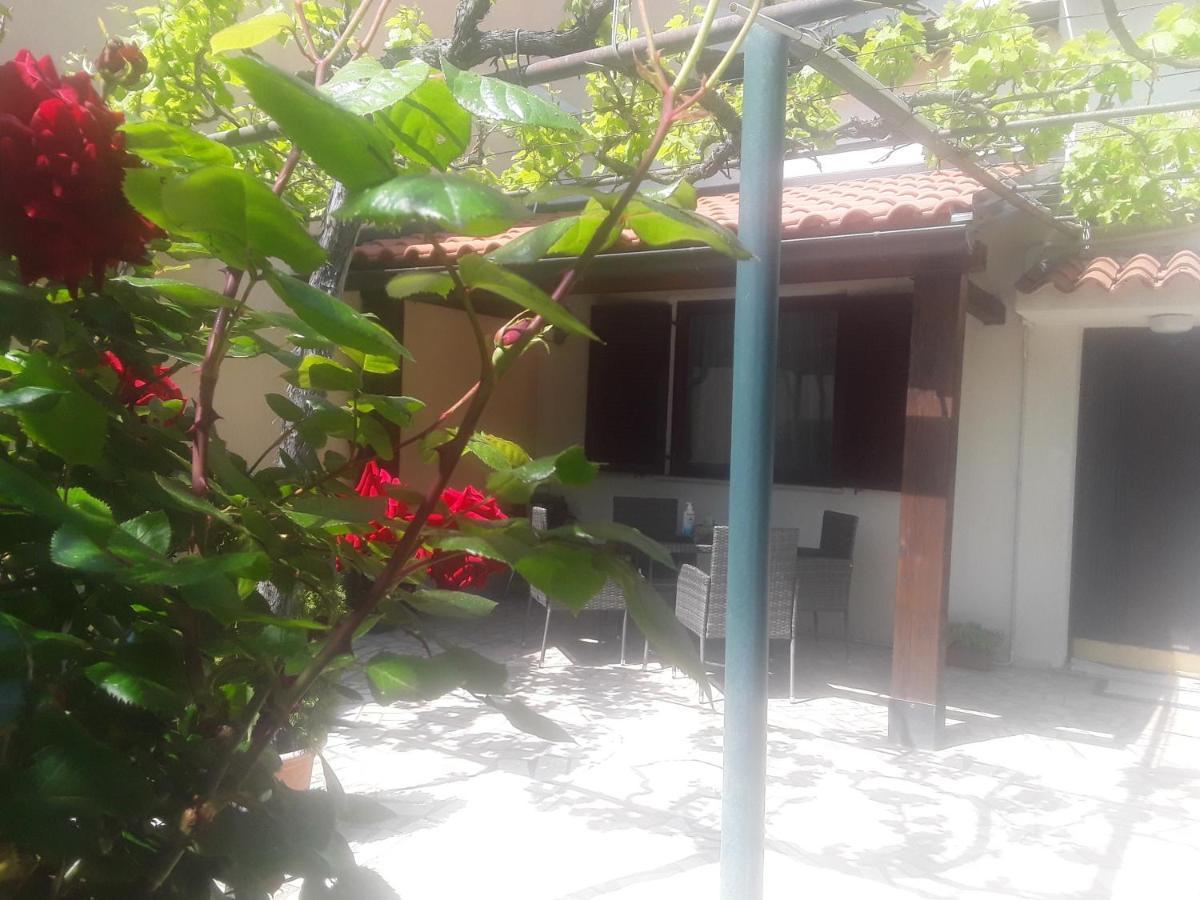 Apartments Liliana Pula Ngoại thất bức ảnh